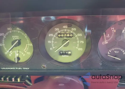 1989 Plymouth Horizon Expo z USA, uszkodzony, nr VIN 1P3BL18D0KY431472